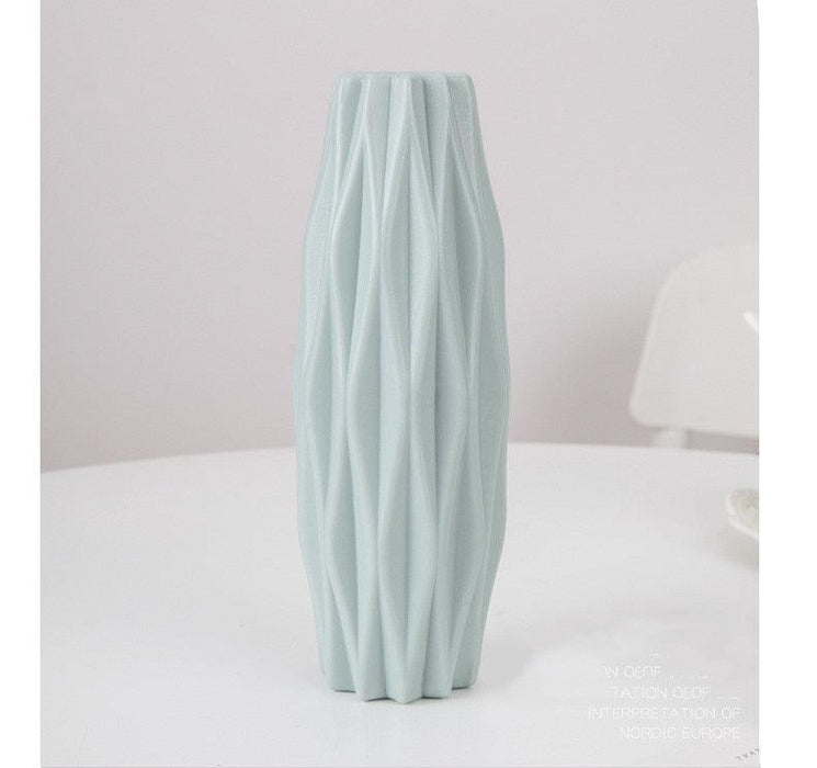 Scandi-Chic White Plastic Vase: Versatile Nordic Decor Piece