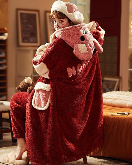Cozy Elegance: Plush Coral Velvet Women's Bathrobe for Winter Relaxation