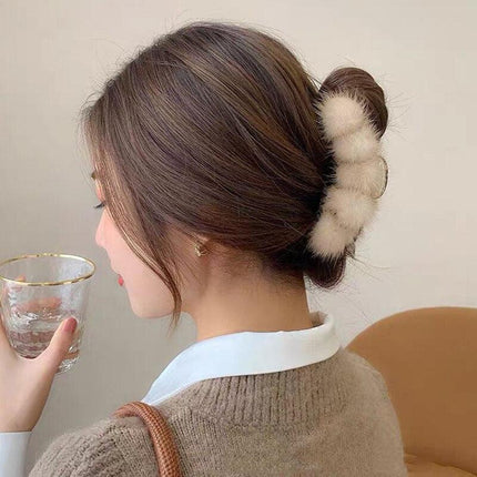 Chic Faux Fur Bow Hair Claw - Winter Essential Accessory for Women