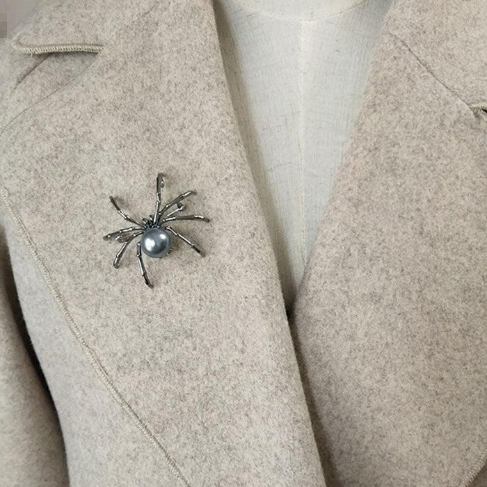 Stylish Black and White Spider Brooch: Make a Statement