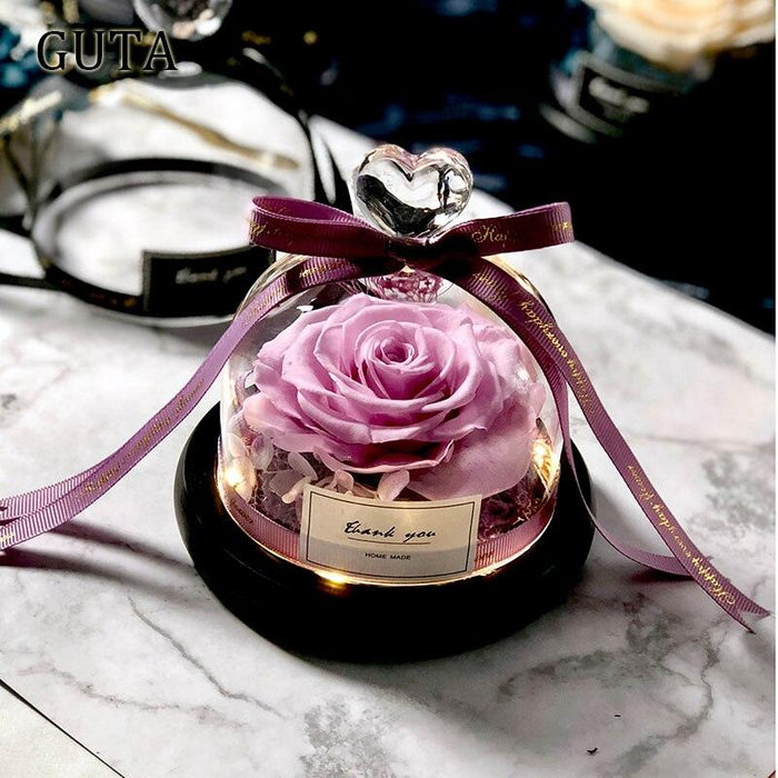 Eternal Charm - Glass Dome Set with Preserved Rose, Dried Flowers, and LED Lights

Timeless Love Collection: Preserved Rose Glass Dome with Dried Flowers and LED Lights