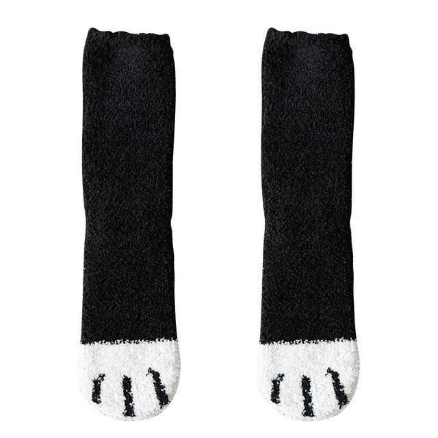 Whimsical Animal Paw Print Women's Fleece Socks - Adorable Style for Toasty Toes