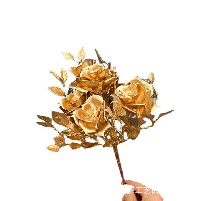Elegant Golden Maple Leaf Home Decor Accent - Stunning Decorative Piece