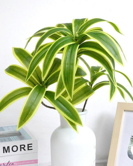 Lush Serenity Faux Palm Tree - Realistic Greenery for Tranquil Spaces