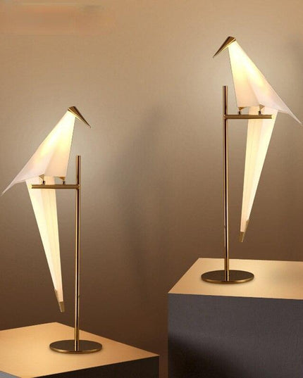 Nature-Inspired Nordic Bird Ceiling Lamp with Elegant Design