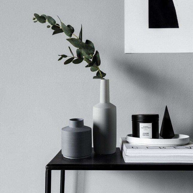 Scandinavian Elegance: Artisanal Ceramic Vase for Modern Interiors