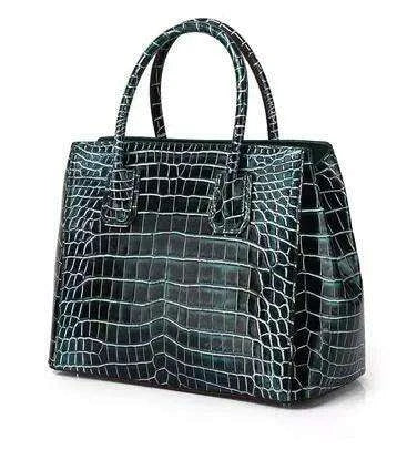 Exquisite Alligator Pattern Leather Tote for Elegant Women