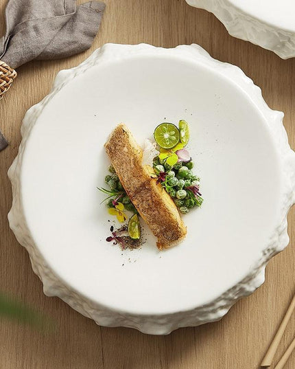 Elegant Ceramic Plate Set for Luxurious Dining Experiences