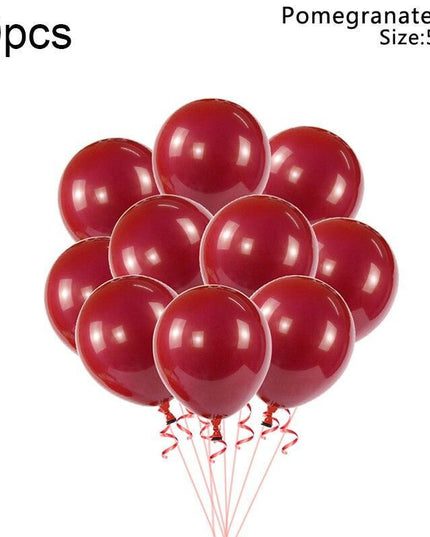 Romantic Red Heart Foil Balloon: Heartfelt Love Letter Design for Unforgettable Celebrations
