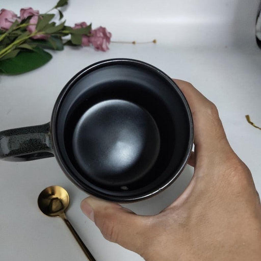 Europe Retro Ceramic Mug with Matching Spoon - 700ml Capacity for Coffee, Tea, and More
