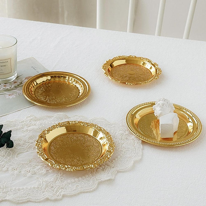 Elegant Gold Tray with European Court Style Design and Versatile Use
