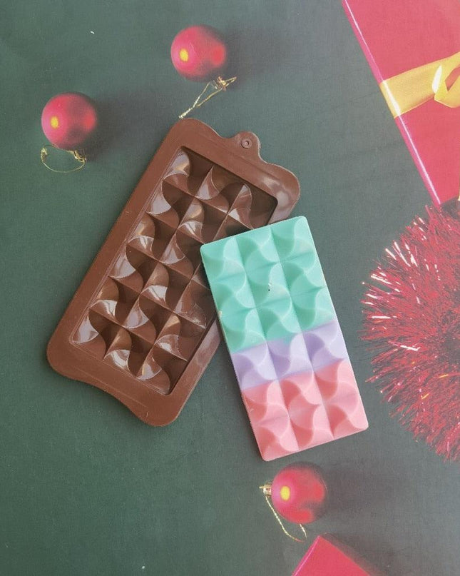 Versatile Silicone Mold for Creative Dessert Making