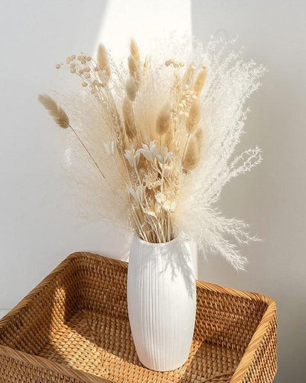 Nordic Chic Pampas Dried Flower Bouquet: Timeless Home Decor for Any Celebration