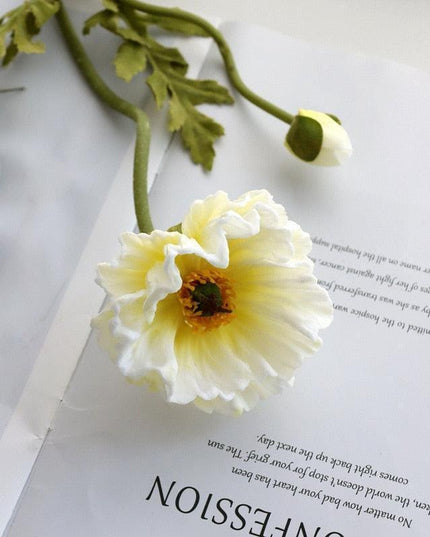 Elegant Realistic Poppy Faux Flower Bouquet - Luxurious Floral Centerpiece for Stylish Decor