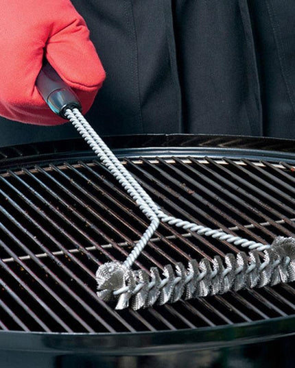 Ultimate Stainless Steel Grill Cleaning Brush - Essential BBQ Tool for Spotless Grates