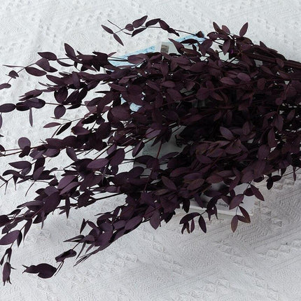 Charming Dried Eucalyptus Millet Leaf Arrangement: A Stylish Home Decor Essential