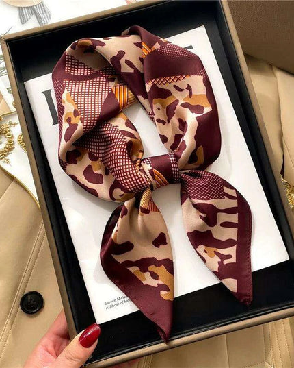 Elegant Leopard Print Silk-like Scarf: Elevate Your Style Game