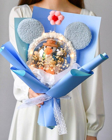 Charming Dried Gypsophila Duck Bouquet - A Whimsical Gift for Her