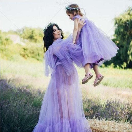 Chic Ruffled Tulle Maternity Gown: Ideal for Captivating Photos and Evening Glamour