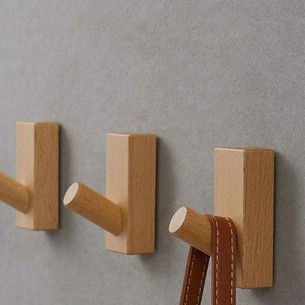 Elegant Nordic Wood Hook: Luxurious Botanical Accent for Chic Home Spaces