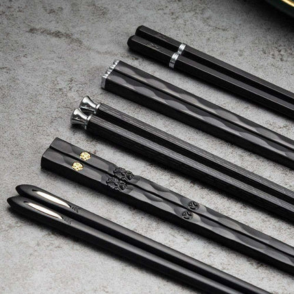 Colorful Premium Non-Slip Chopsticks Set: 5 Pairs for an Authentic Japanese Dining Experience