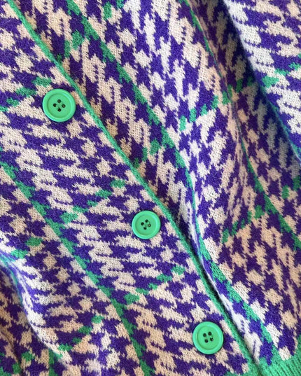 Chic Vintage Houndstooth Knit Cardigan - Timeless Style