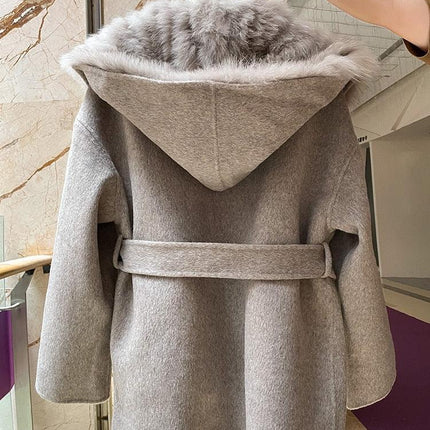 Elegant Hooded Wool and Cashmere Coat with Fox Fur Trim for Stylish Women