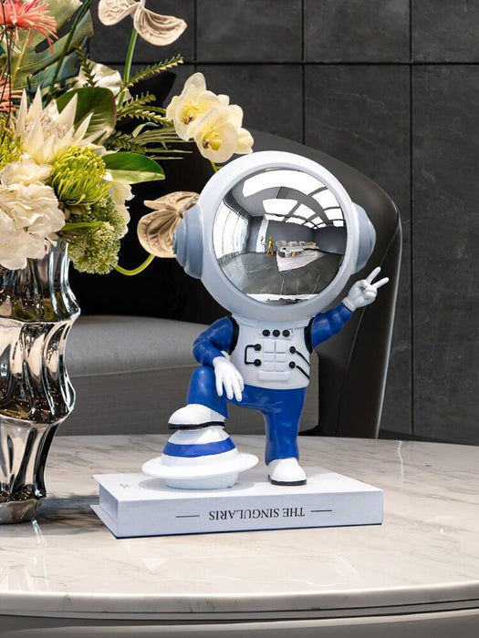 Handcrafted Astronaut Statue - Contemporary Resin Space Sculpture for Stylish Home Decor