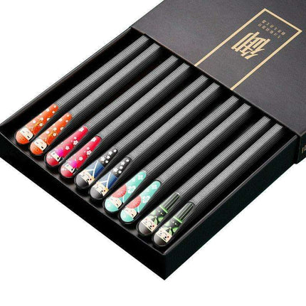 Colorful Premium Non-Slip Chopsticks Set: 5 Pairs for an Authentic Japanese Dining Experience