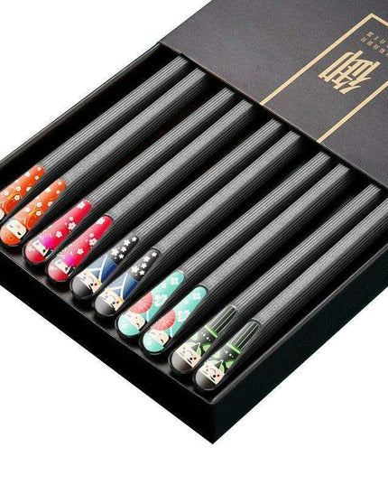 Colorful Premium Non-Slip Chopsticks Set: 5 Pairs for an Authentic Japanese Dining Experience