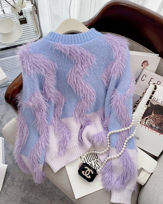 Lavender Cashmere Knit Sweater with Sophisticated O-Neck and Wavy Stripe Details