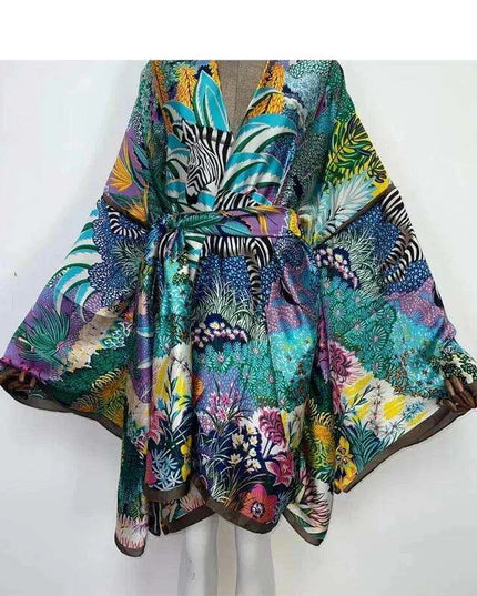 Exotic African-Inspired Kimono Cardigan: Stylish Beach Cover-Up with Cultural Elegance