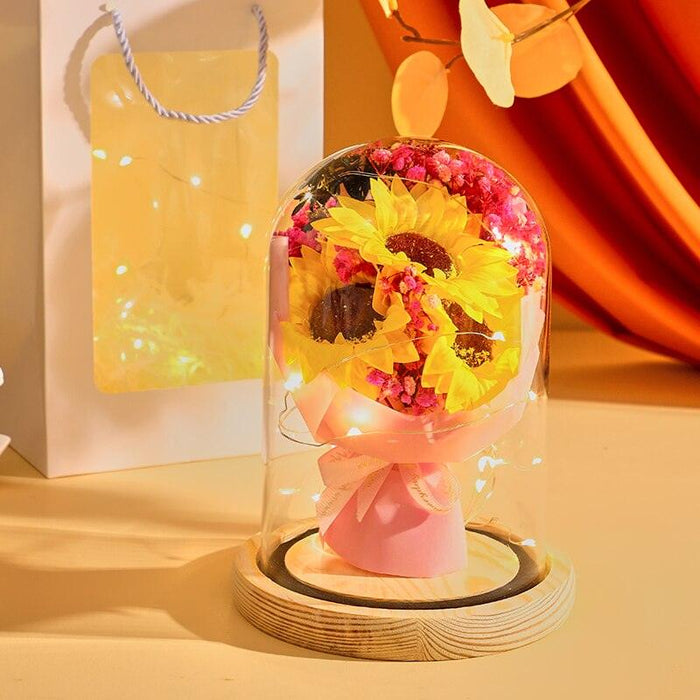 Exquisite Eternal Rose in Glass Dome - A Timeless Symbol of Luxury