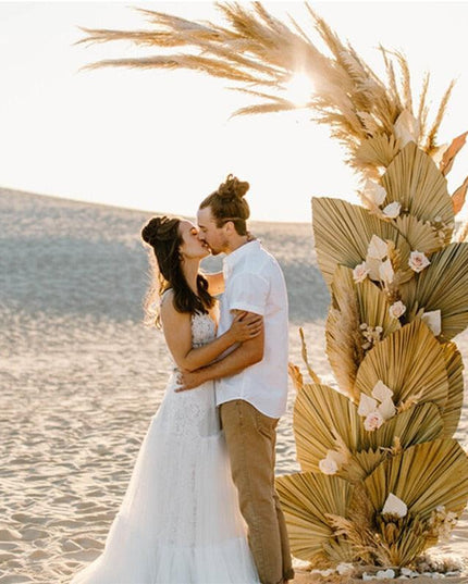 Bohemian Chic: Exquisite Palm Leaf and Pampas Grass Decor for Home and Weddings