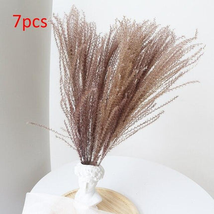 Boho-Inspired Pampas Grass Arrangement: Perfect for Weddings and Home Styling