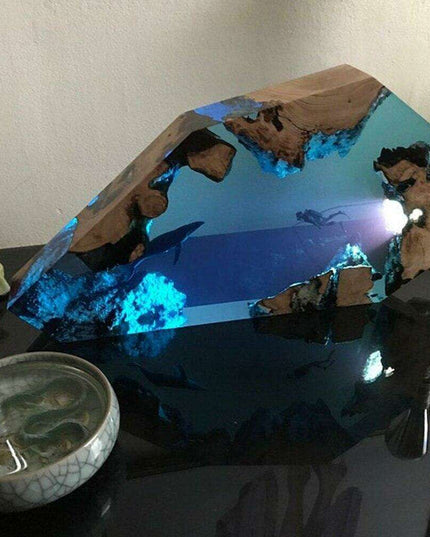 Mystical Underwater Adventure USB Desk Lamp with Whales and Diver - Enchanting Glow for Nighttime Ambiance