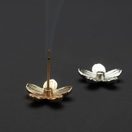 Serenity Zinc Alloy Incense Burner - Enhance Your Mindfulness Rituals - Très Elite