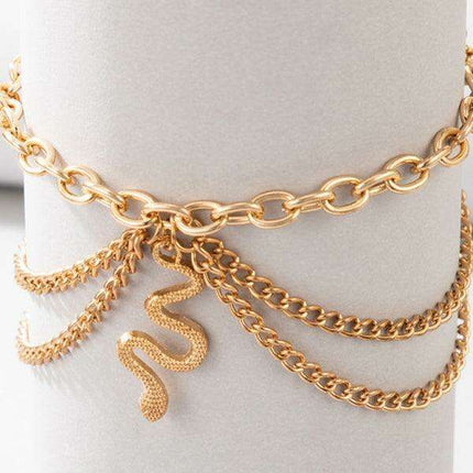 Serpent Heart Charm Triple-Layered Anklet with Elegant Tassel - Très Elite