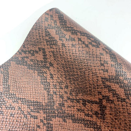 Serpentine Snakeskin Faux Leather Crafting Set - Create Trendy DIY Projects with Ease - Très Elite