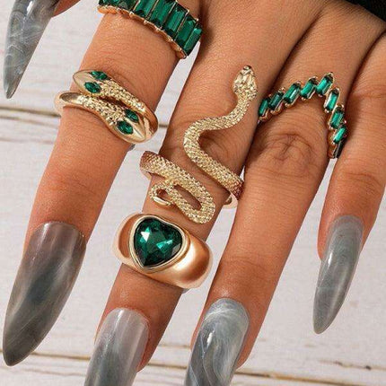 Serpent's Embrace: Opulent Five-Piece Ring Jewelry Set