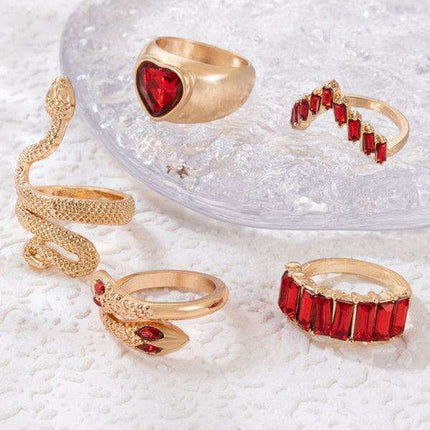 Serpent's Embrace: Opulent Five-Piece Ring Jewelry Set
