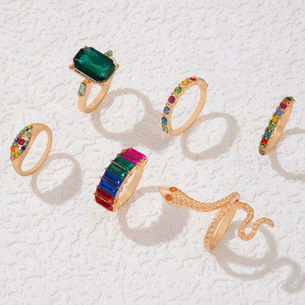 Serpent's Embrace: Opulent Five-Piece Ring Jewelry Set
