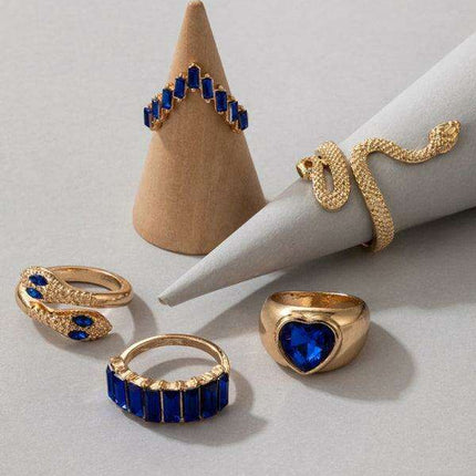 Serpent's Embrace: Opulent Five-Piece Ring Jewelry Set