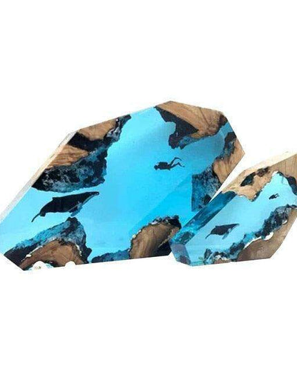 Underwater Wonders Artisan Resin Desk Lamp - A Must-Have for Ocean Lovers