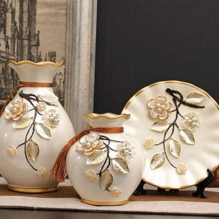 Elegant European Trio: 3D Ceramic Vase Collection for Chic Home Styling