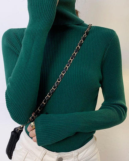 Chic Knitted Turtleneck Sweater: Perfect for Cozy Autumn Days