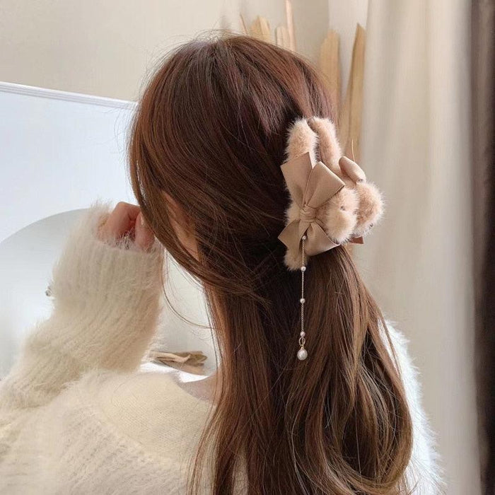 Winter Chic Plush Bow Hair Clip - Luxe Hair Accessory for Females