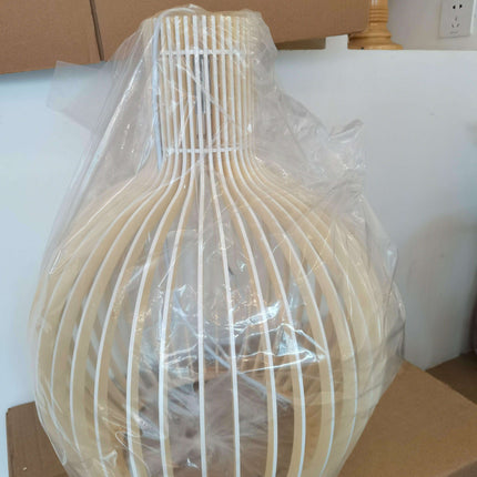 Nordic Elegance Wooden Pendant Light in Soft Shades