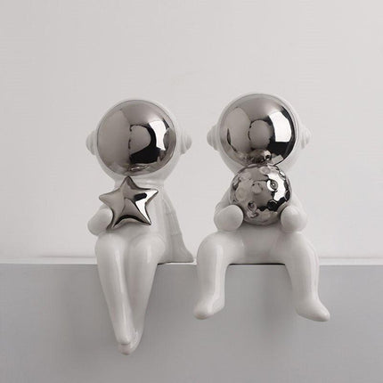 Nordic Space Explorer Ceramic Astronaut Statues - Modern Home Decor Collection