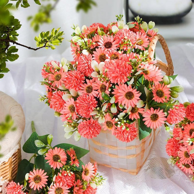 Silk Floral Elegance: Exquisite Handcrafted Arrangement for Special Occasions - Très Elite